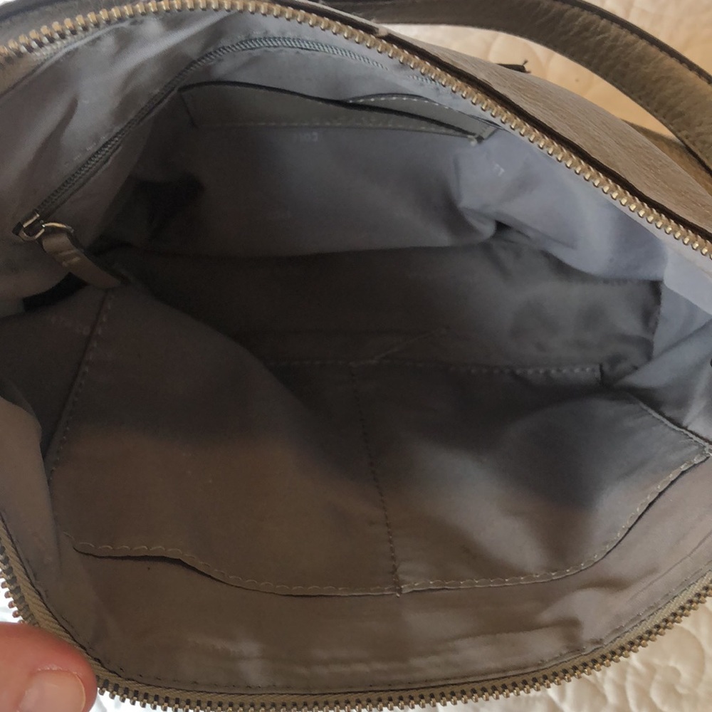 Kenneth Cole Reaction Silver Purse - Picture 9 of 10